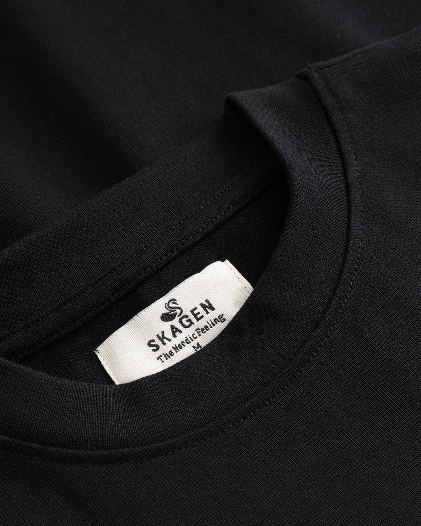 "Life is too short" T-shirt Black