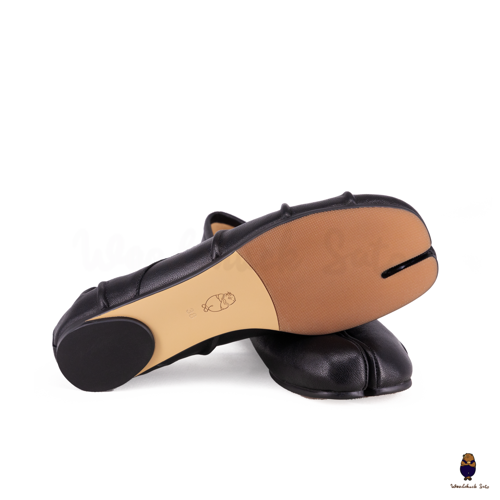 Black Leather Split-Toe Tabi Fold Ballerina Flats