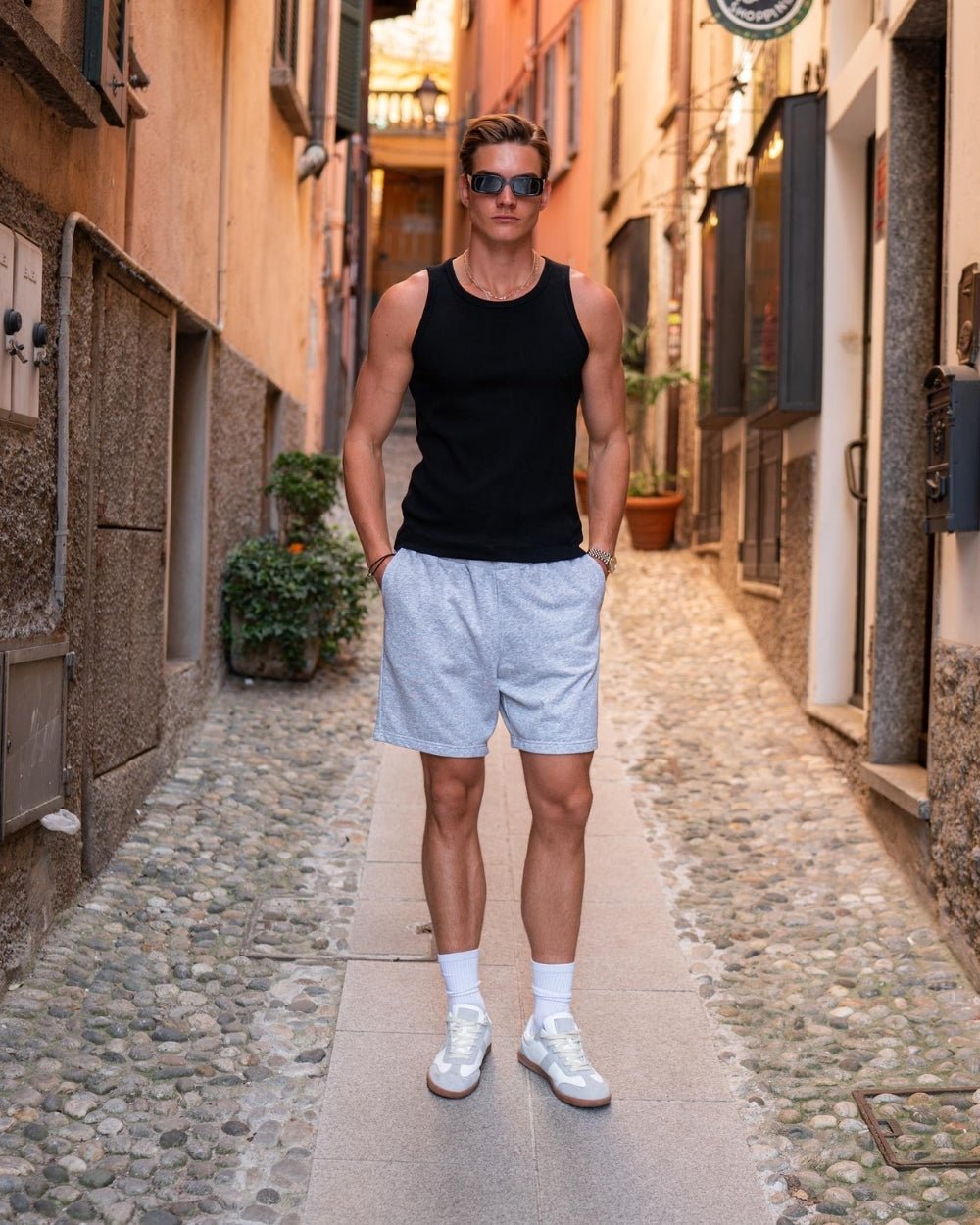 Blank Shorts Grey