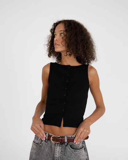 Bottoned Top Black